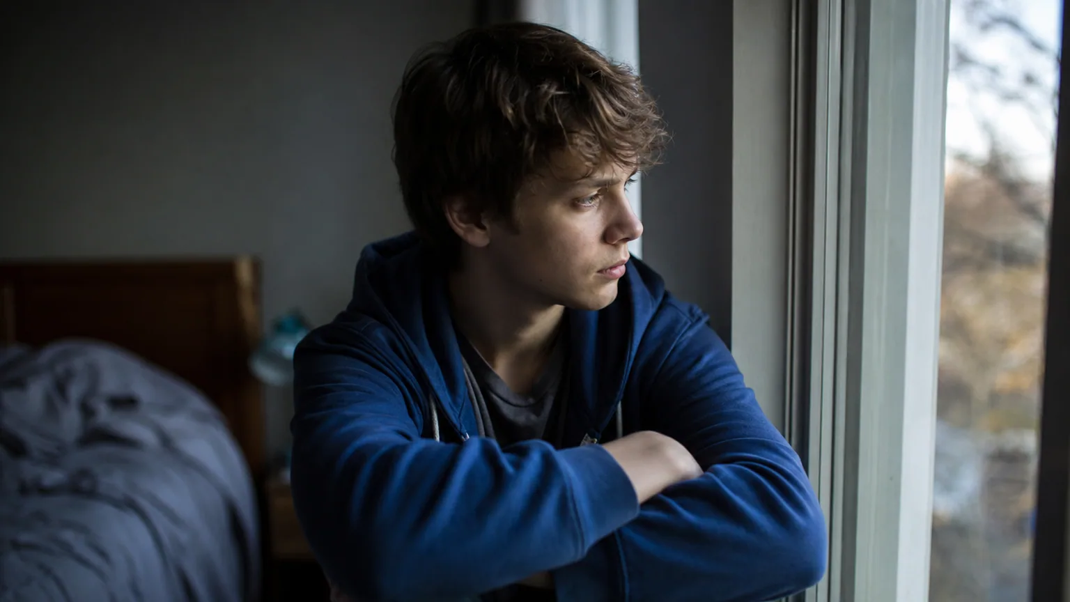 Mon ado ne me parle plus : comprendre pourquoi et renouer le dialogue